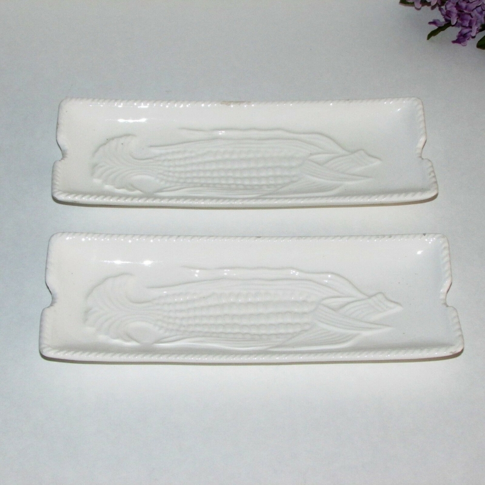 2 Vintage Corn On The Cob Dishes White Embossed Design Ceramic Cradles Japan